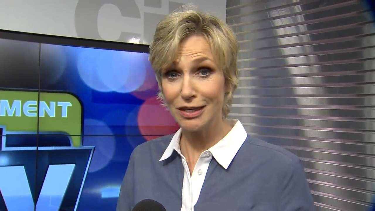 Jane Lynch discusses final season of ‘Glee’, new children’s book