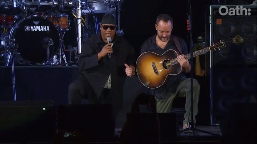 Image result for Singer Dave Matthews takes a knee